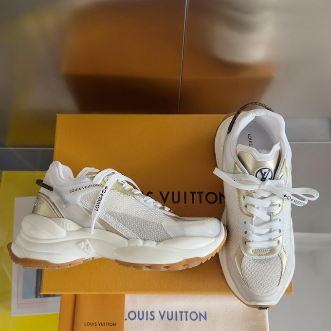 Louis Vuitton Sneakers Wmns ID:20250217-118